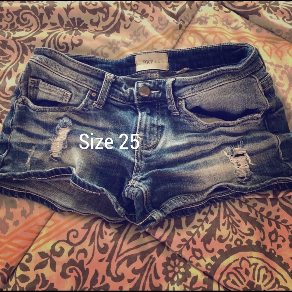 SOLD BKE Stella shorts